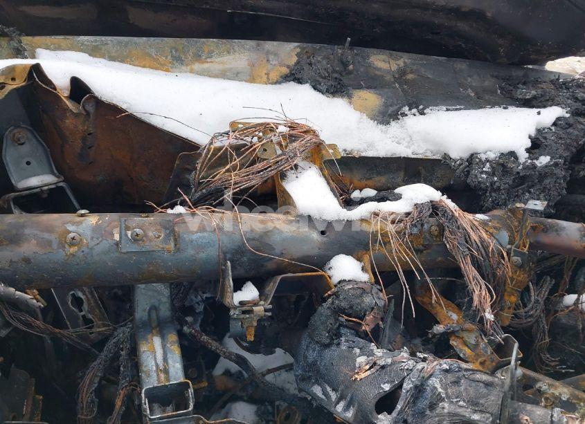 Photo 14 of 2004 Nissan Titan SE (VIN 1N6AA06B24N556729)