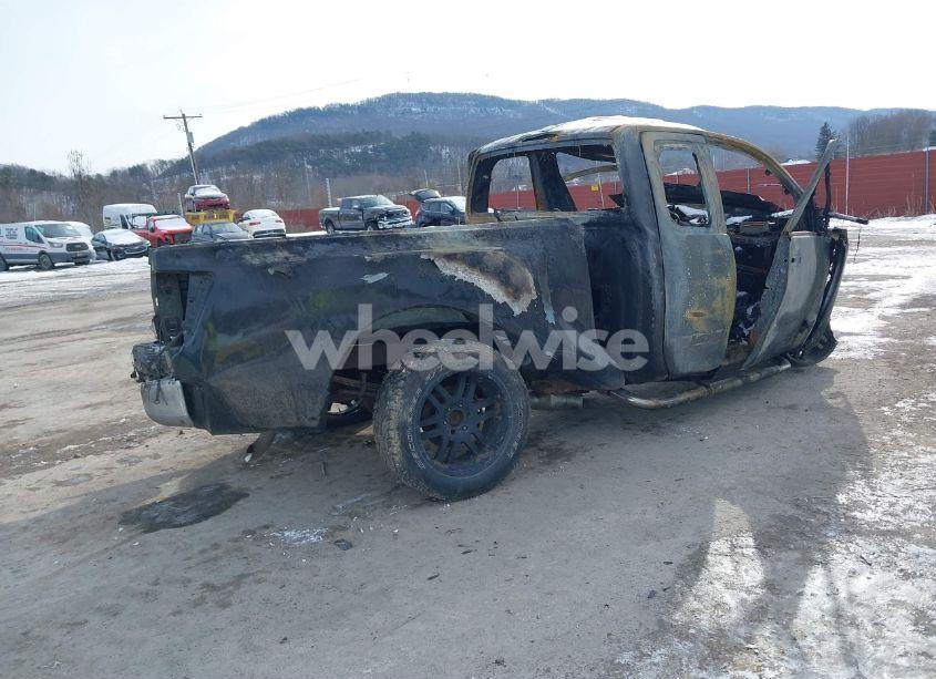 Photo 4 of 2004 Nissan Titan SE (VIN 1N6AA06B24N556729)