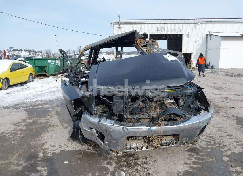 Photo 6 of 2004 Nissan Titan SE (VIN 1N6AA06B24N556729)