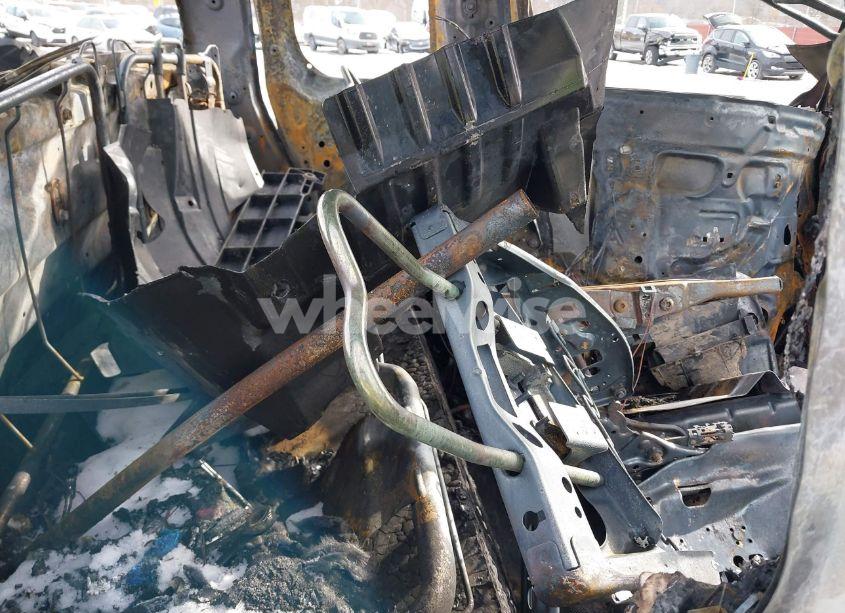 Photo 8 of 2004 Nissan Titan SE (VIN 1N6AA06B24N556729)