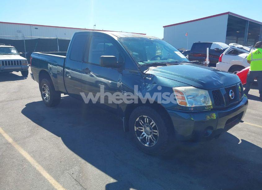 2004 Nissan Titan XE (VIN 1N6AA06B44N555842) main photo