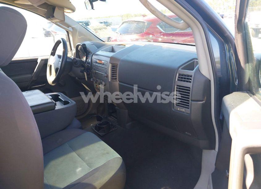 Photo 5 of 2004 Nissan Titan XE (VIN 1N6AA06B44N555842)