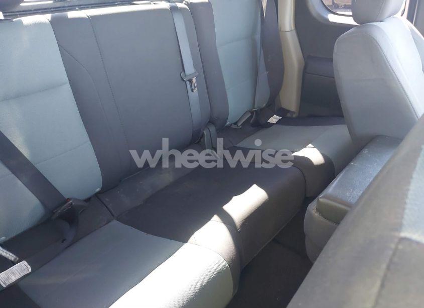 Photo 8 of 2004 Nissan Titan XE (VIN 1N6AA06B44N555842)