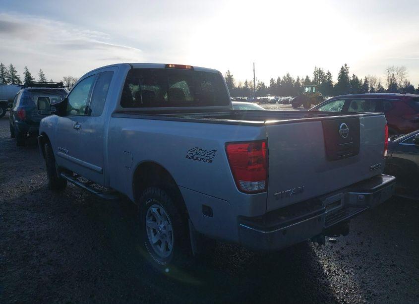 Photo 3 of 2005 Nissan Titan SE (VIN 1N6AA06B45N536290)
