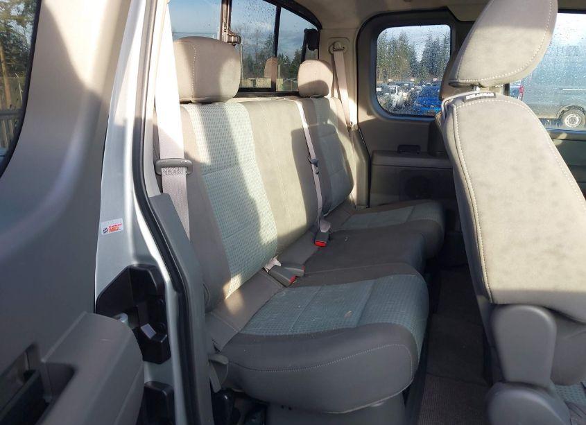 Photo 8 of 2005 Nissan Titan SE (VIN 1N6AA06B45N536290)