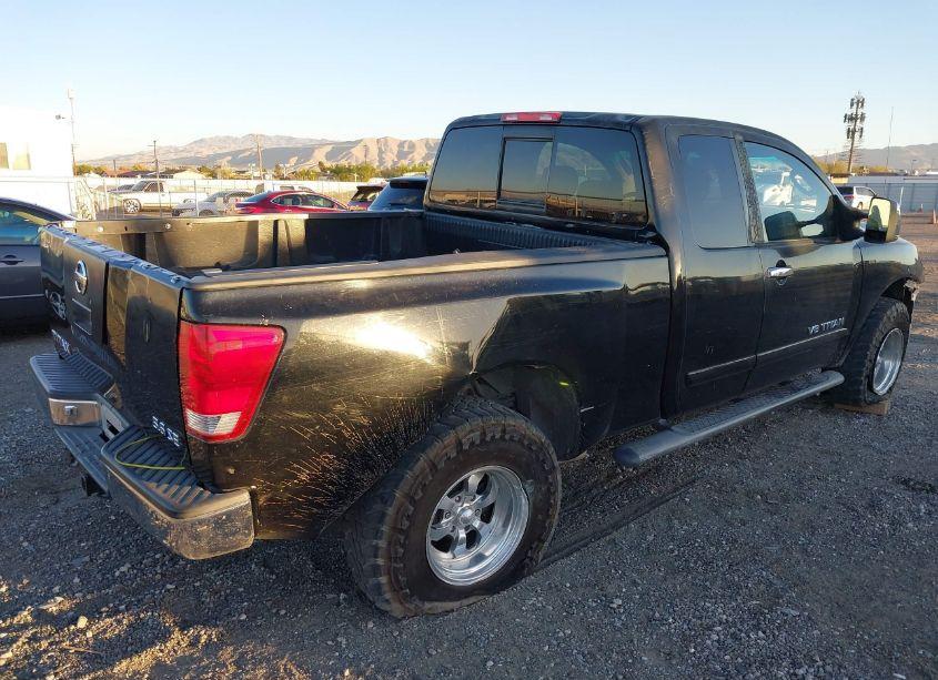 Photo 4 of 2005 Nissan Titan SE (VIN 1N6AA06B55N512631)