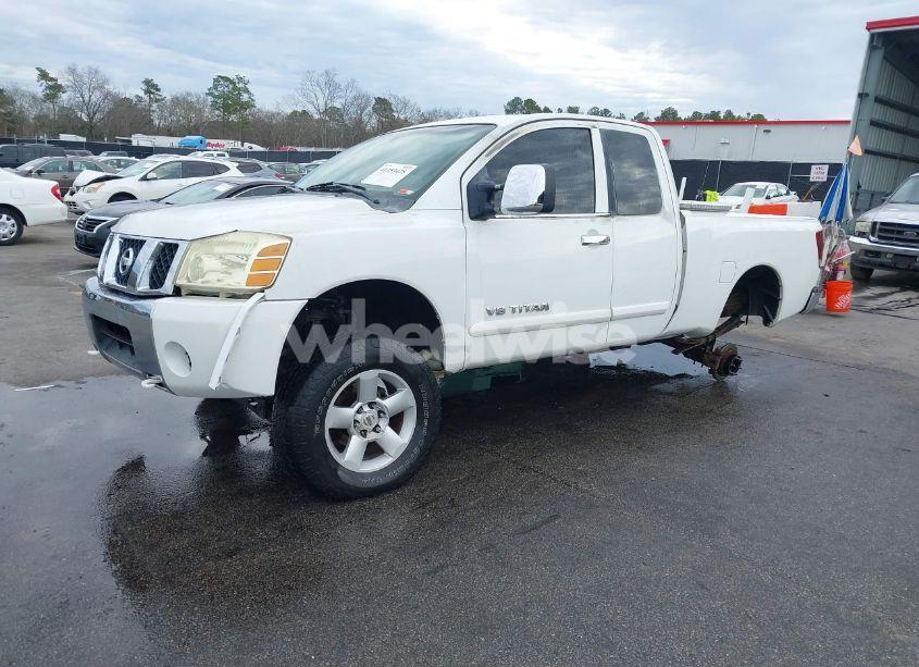 Photo 2 of 2005 Nissan Titan SE (VIN 1N6AA06B55N513861)