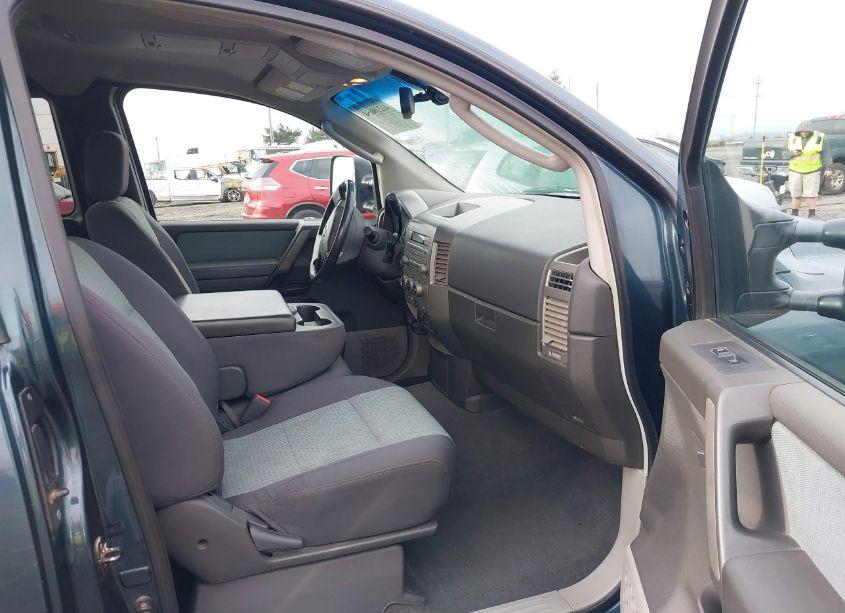 Photo 5 of 2004 Nissan Titan SE (VIN 1N6AA06B84N566293)