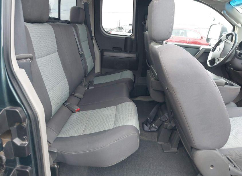 Photo 8 of 2004 Nissan Titan SE (VIN 1N6AA06B84N566293)