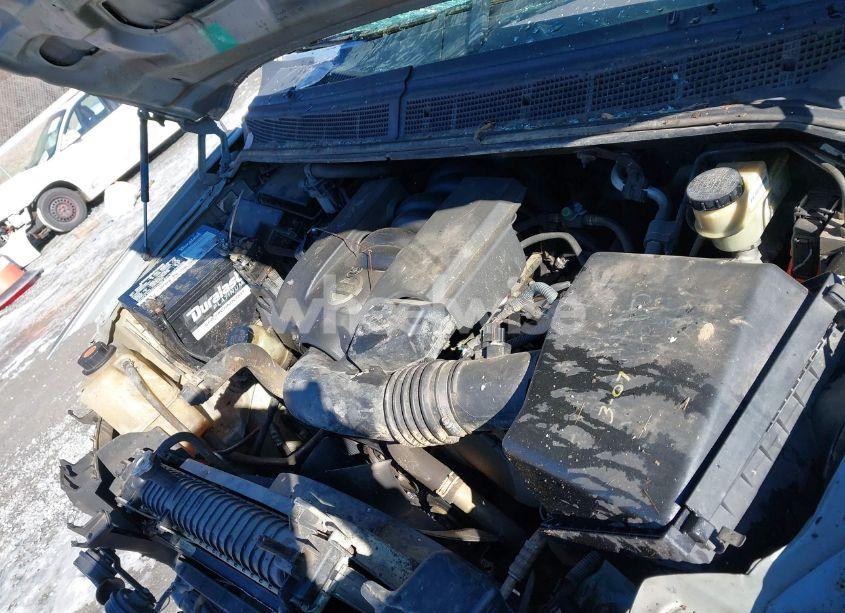 Photo 10 of 2005 Nissan Titan XE (VIN 1N6AA06BX5N515282)