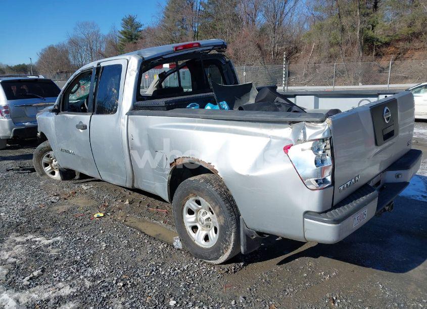 Photo 3 of 2005 Nissan Titan XE (VIN 1N6AA06BX5N515282)