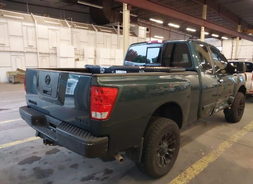 Photo 4 of 2005 Nissan Titan SE (VIN 1N6AA06BX5N555846)