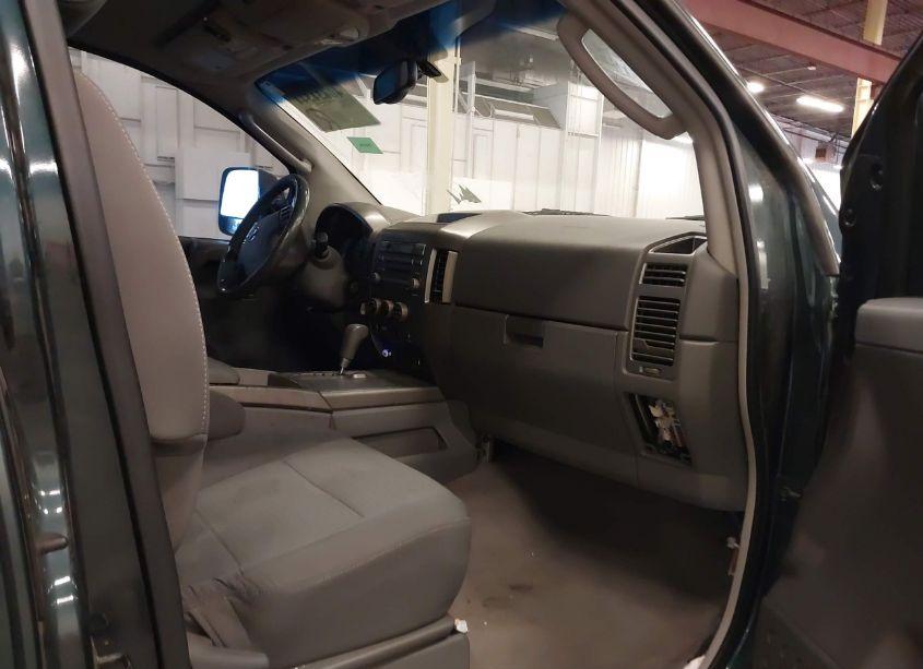 Photo 5 of 2005 Nissan Titan SE (VIN 1N6AA06BX5N555846)