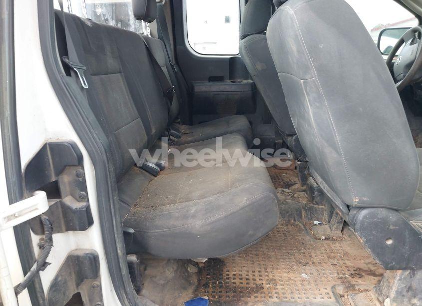 Photo 8 of 2008 Nissan Titan XE (VIN 1N6AA06E38N319599)