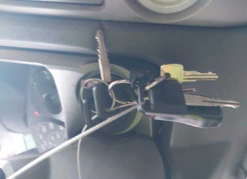 Photo 11 of 2004 Nissan Titan LE (VIN 1N6AA07A04N526330)