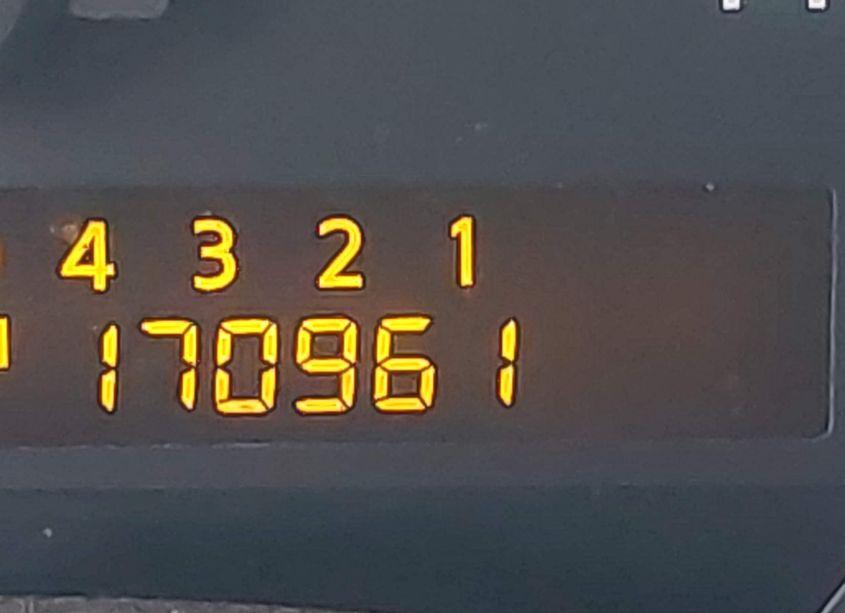 Photo 16 of 2004 Nissan Titan LE (VIN 1N6AA07A04N526330)