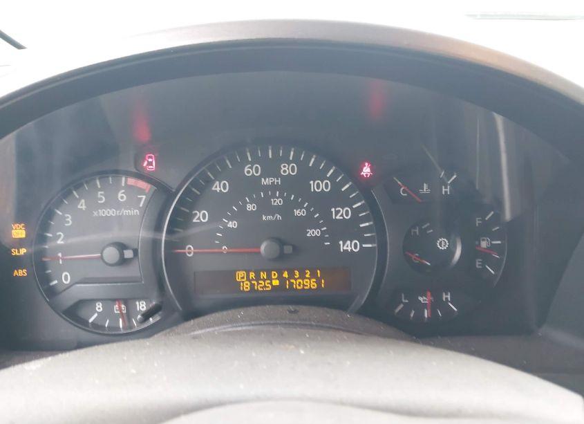 Photo 7 of 2004 Nissan Titan LE (VIN 1N6AA07A04N526330)