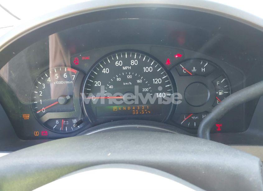 Photo 7 of 2004 Nissan Titan XE (VIN 1N6AA07A04N552555)