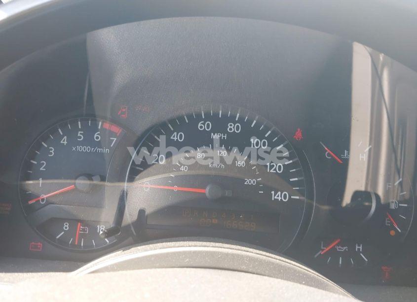 Photo 7 of 2004 Nissan Titan SE (VIN 1N6AA07A04N561241)