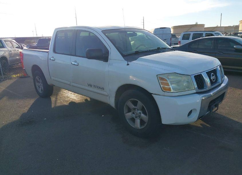 2006 Nissan Titan SE (VIN 1N6AA07A06N513483) main photo