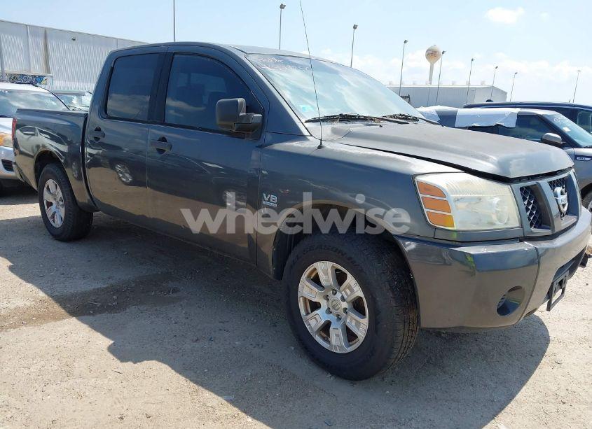 2004 Nissan Titan XE (VIN 1N6AA07A14N568893) main photo