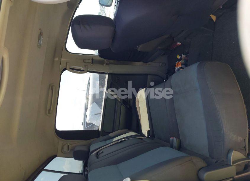 Photo 8 of 2004 Nissan Titan XE (VIN 1N6AA07A14N568893)