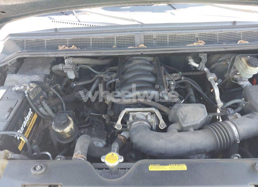 Photo 10 of 2004 Nissan Titan SE (VIN 1N6AA07A14N581286)
