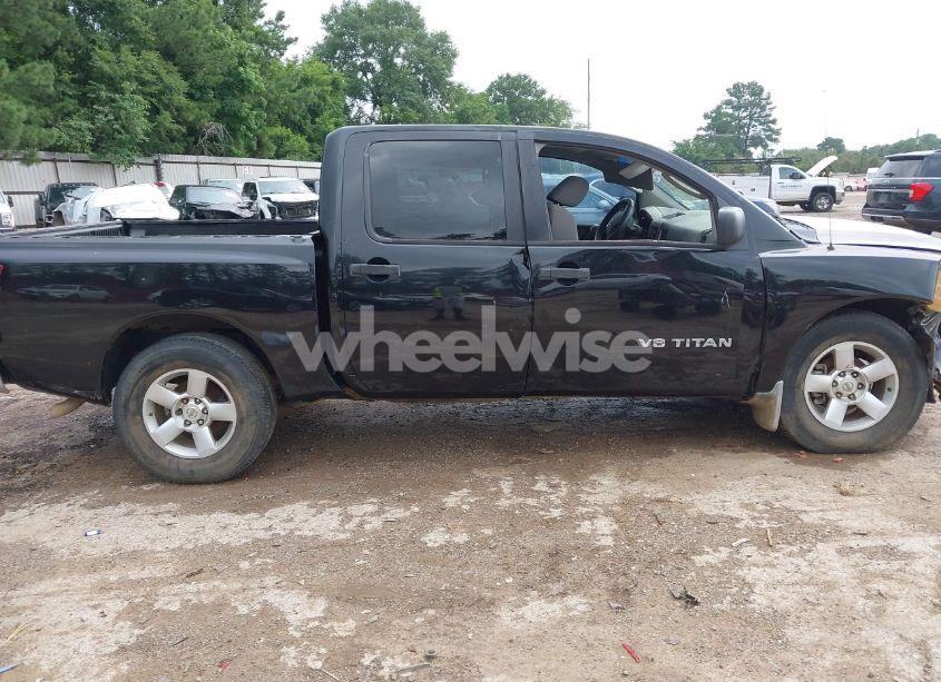 Photo 14 of 2005 Nissan Titan XE (VIN 1N6AA07A15N518092)