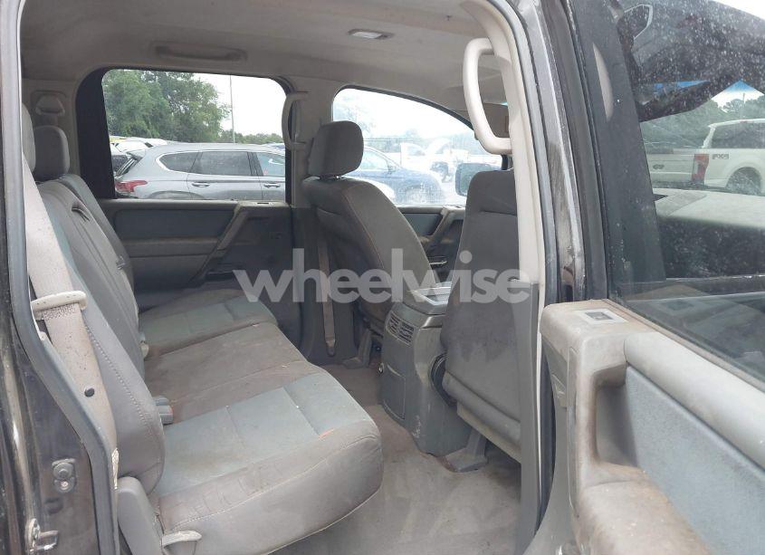 Photo 8 of 2005 Nissan Titan XE (VIN 1N6AA07A15N518092)