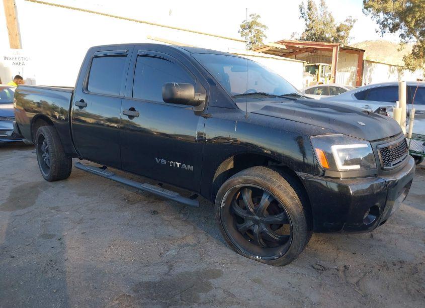 2007 Nissan Titan XE (VIN 1N6AA07A17N220015) main photo