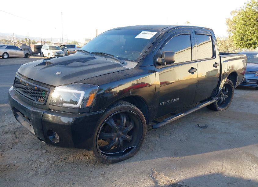 Photo 2 of 2007 Nissan Titan XE (VIN 1N6AA07A17N220015)