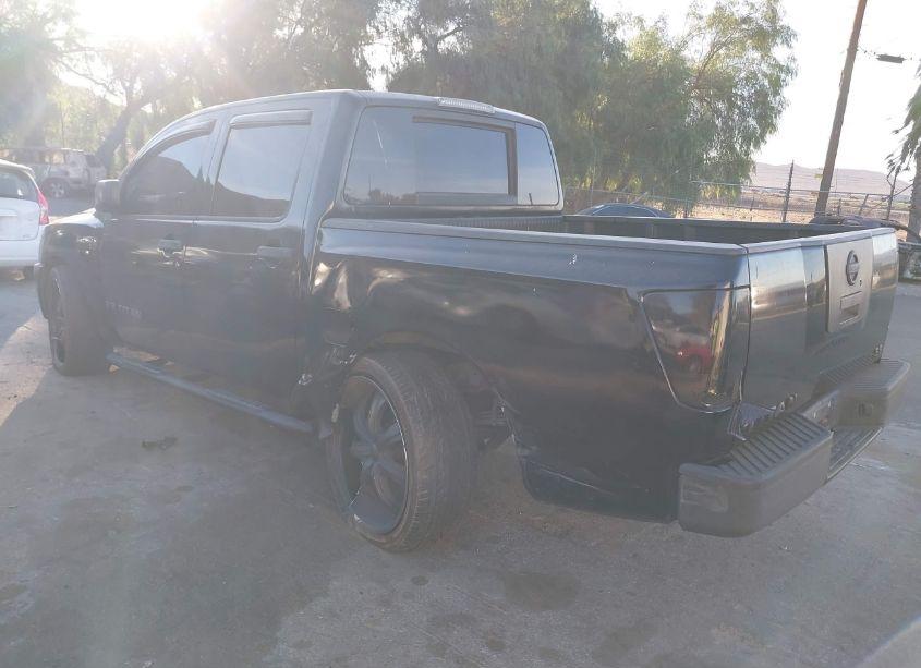 Photo 3 of 2007 Nissan Titan XE (VIN 1N6AA07A17N220015)