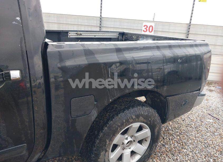 Photo 6 of 2004 Nissan Titan LE (VIN 1N6AA07A24N512509)