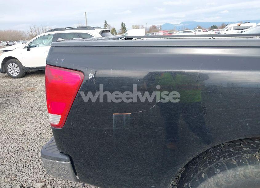 Photo 6 of 2004 Nissan Titan LE (VIN 1N6AA07A24N549589)