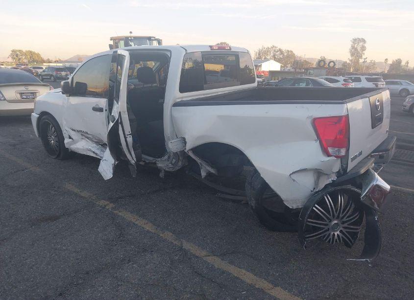 Photo 3 of 2006 Nissan Titan XE (VIN 1N6AA07A26N573720)