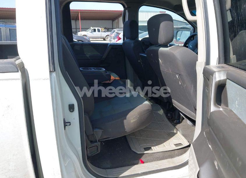 Photo 8 of 2004 Nissan Titan XE (VIN 1N6AA07A34N570788)