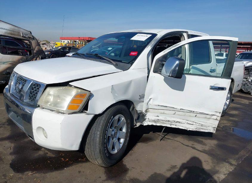 Photo 2 of 2004 Nissan Titan XE/SE/LE (VIN 1N6AA07A34N585100)