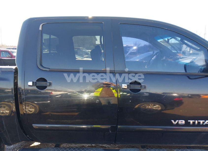 Photo 14 of 2004 Nissan Titan SE (VIN 1N6AA07A44N591357)