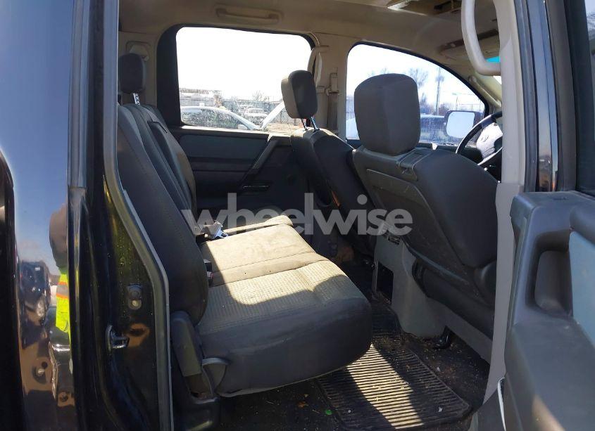 Photo 8 of 2004 Nissan Titan SE (VIN 1N6AA07A44N591357)