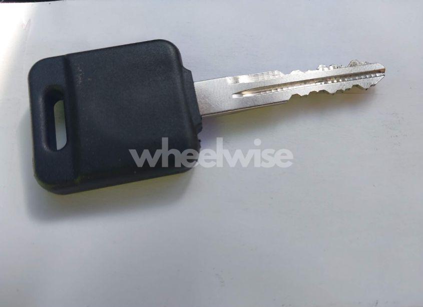 Photo 11 of 2005 Nissan Titan SE (VIN 1N6AA07A65N512479)