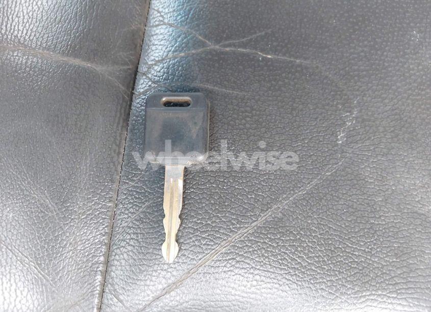 Photo 11 of 2004 Nissan Titan LE (VIN 1N6AA07A84N549757)