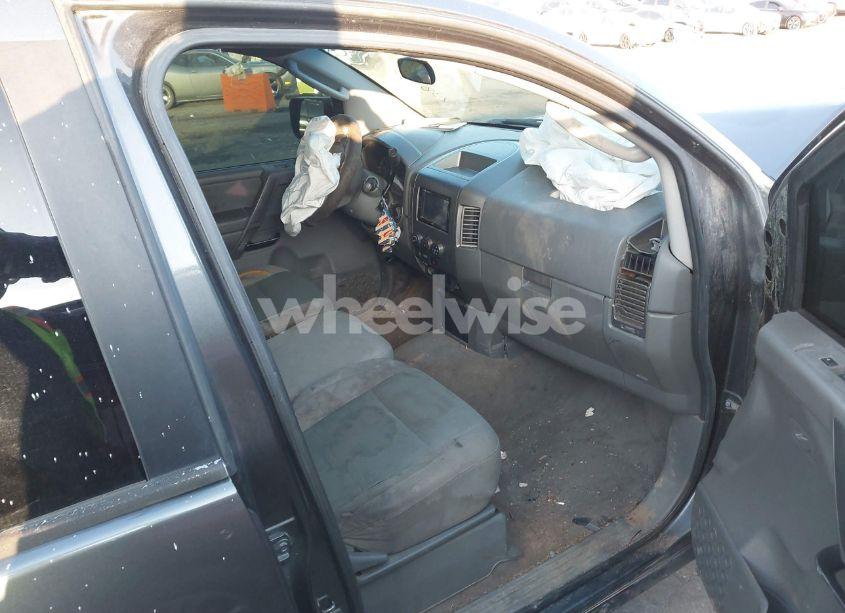 Photo 5 of 2007 Nissan Titan XE (VIN 1N6AA07AX7N238092)