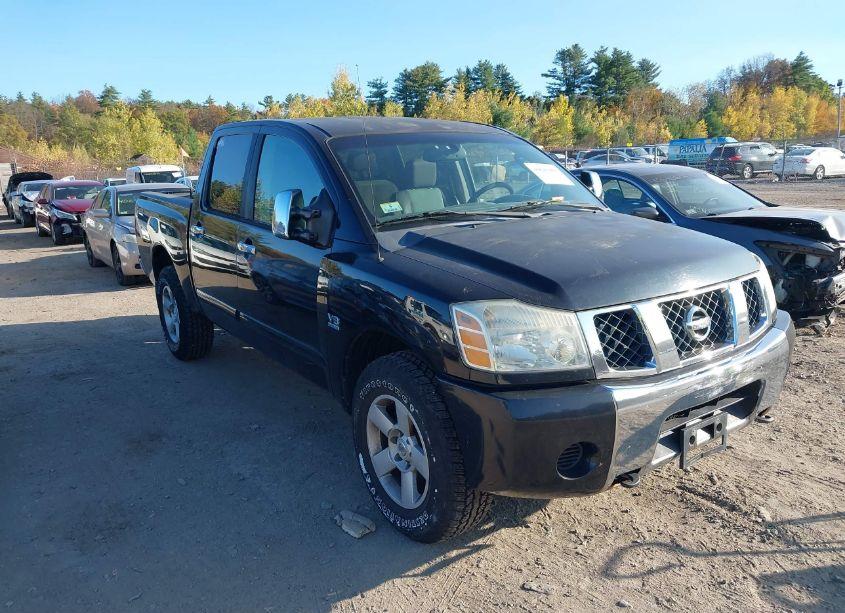 2004 Nissan Titan SE (VIN 1N6AA07B04N544982) main photo