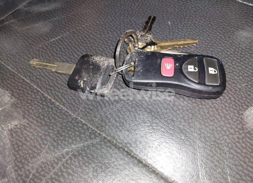 Photo 11 of 2004 Nissan Titan LE (VIN 1N6AA07B14N511618)