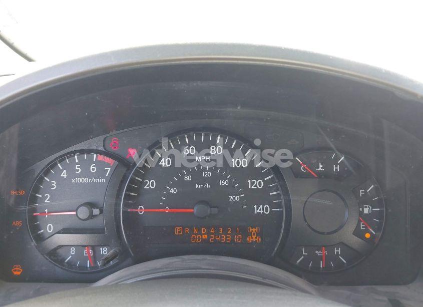 Photo 7 of 2004 Nissan Titan LE (VIN 1N6AA07B14N538821)