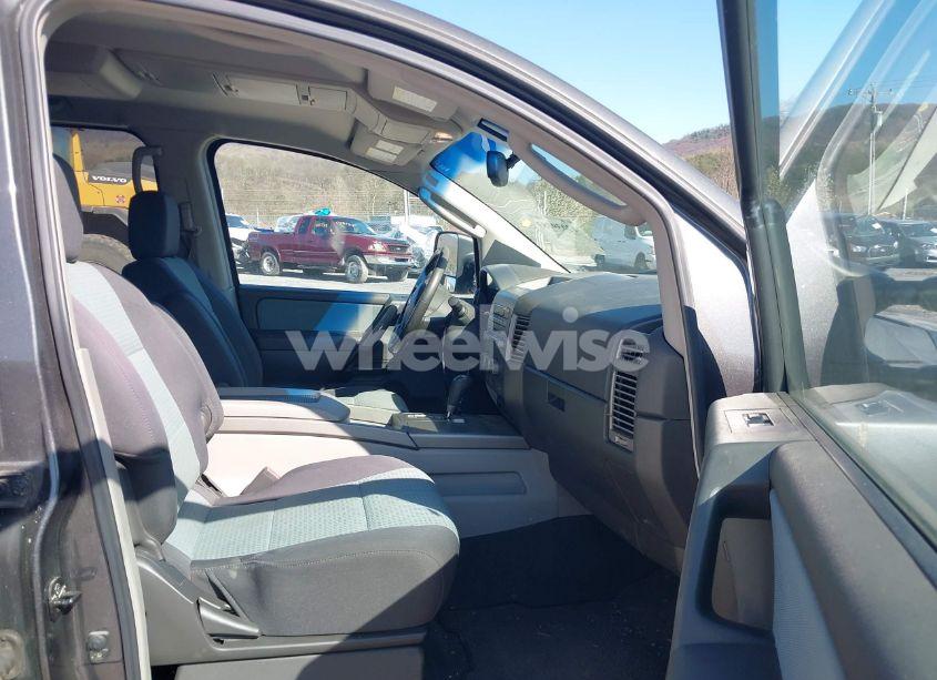 Photo 5 of 2004 Nissan Titan SE (VIN 1N6AA07B24N574789)