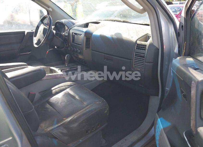 Photo 5 of 2004 Nissan Titan LE (VIN 1N6AA07B34N518151)