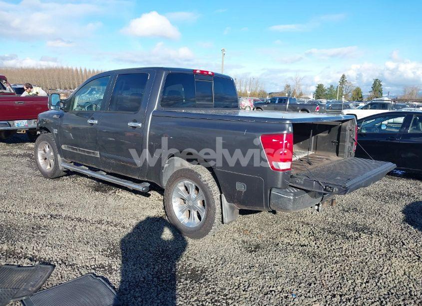 Photo 3 of 2004 Nissan Titan SE (VIN 1N6AA07B34N526654)