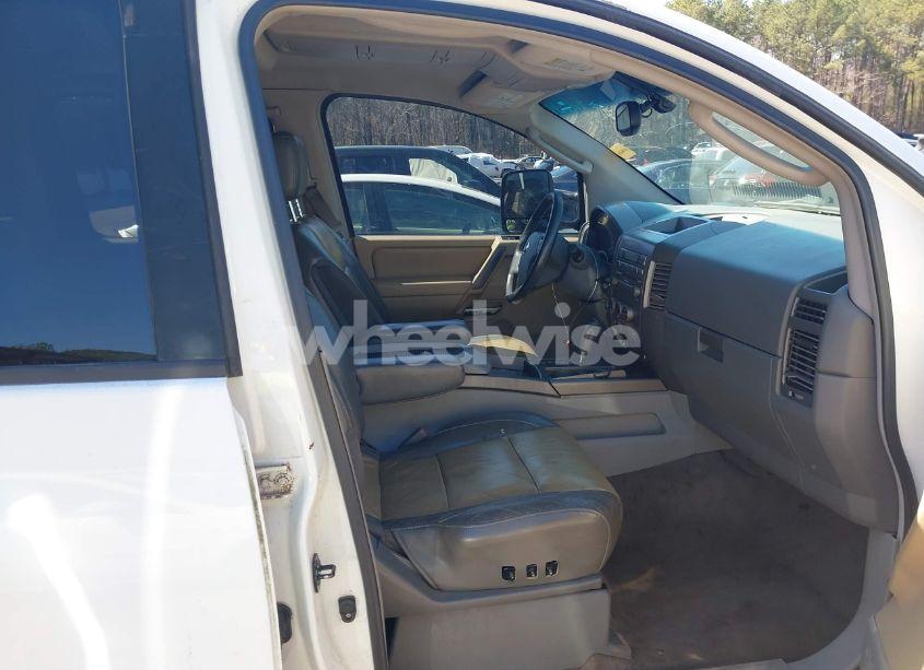 Photo 5 of 2004 Nissan Titan LE (VIN 1N6AA07B34N547472)