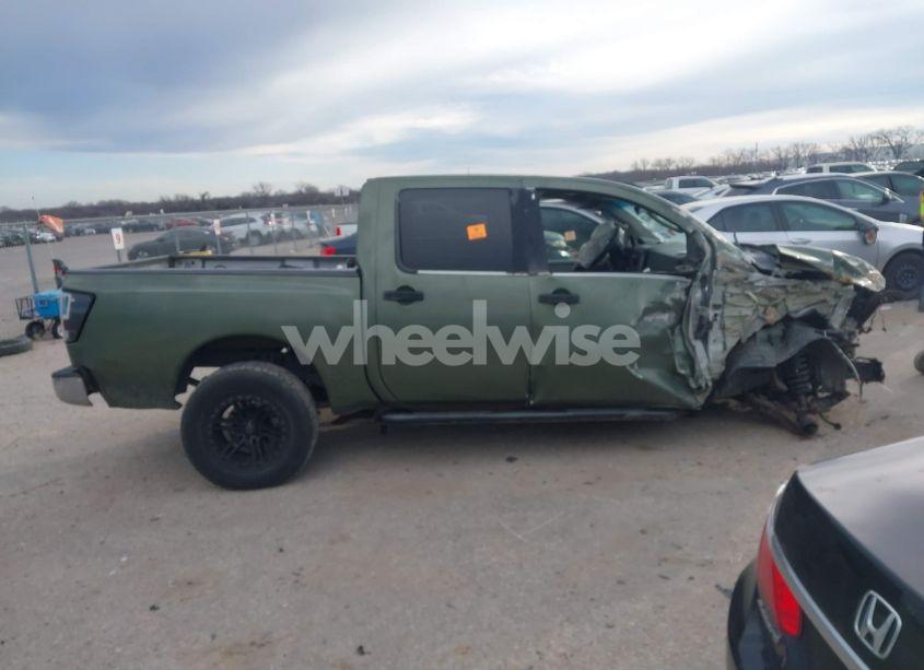 Photo 12 of 2004 Nissan Titan XE (VIN 1N6AA07B34N578057)